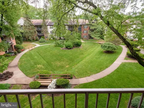 Exterior - 197 Drummers Ln, Wayne, PA 19087 photo 4 of 4