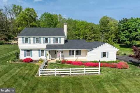 126 Christine Dr, Downingtown, PA 19335