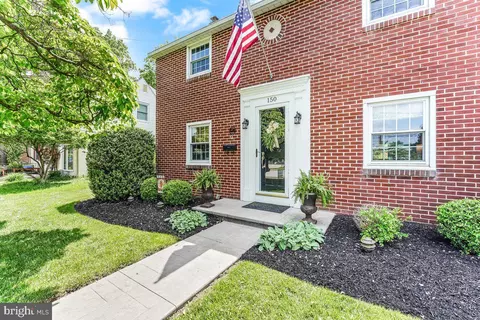 150 5th Ave, Phoenixville, PA 19460