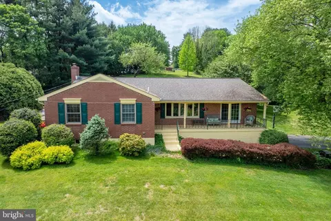 1602 Linda Dr, West Chester, PA 19380