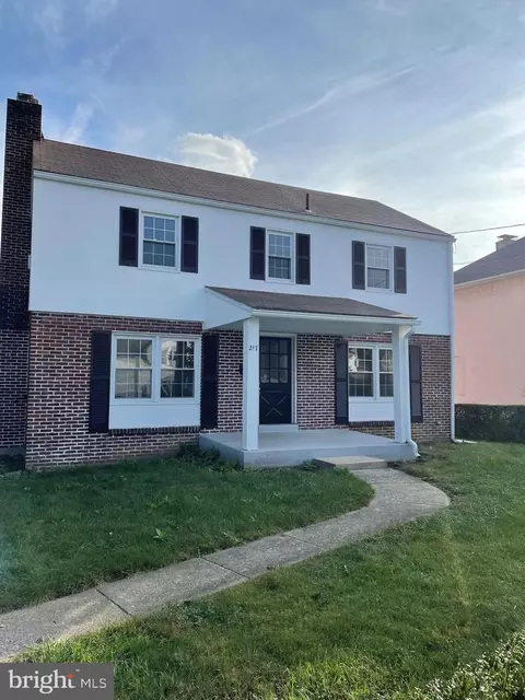 217 Dorset Rd, Devon, PA 19333
