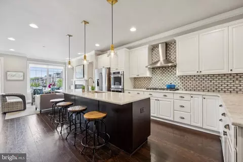 22 Parkview Cir, Wayne, PA 19087 photo 5