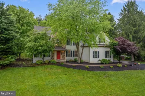 8 Eagle Way, Avondale, PA 19311