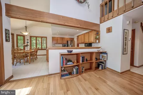 573 W Valley Rd, Wayne, PA 19087 photo 7