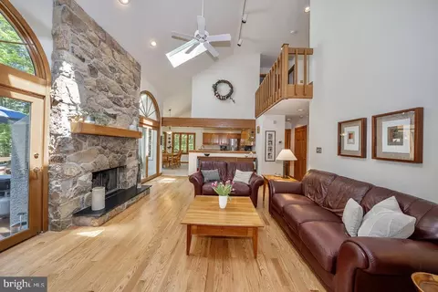 573 W Valley Rd, Wayne, PA 19087 photo 27