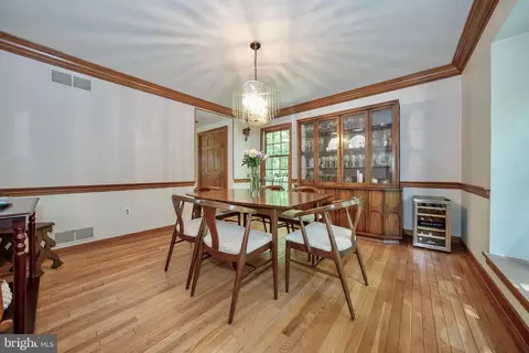 573 W Valley Rd, Wayne, PA 19087 photo 28
