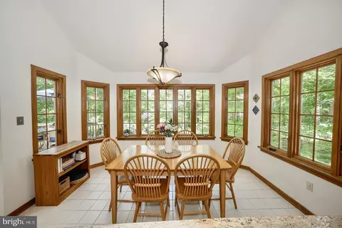 573 W Valley Rd, Wayne, PA 19087 photo 13