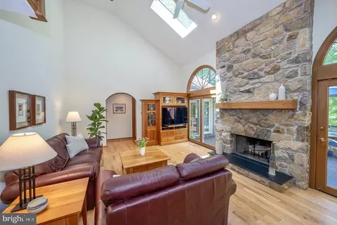 573 W Valley Rd, Wayne, PA 19087 photo 15