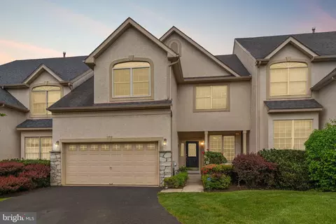 10 Elliston Ct, Exton, PA 19341