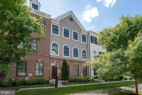 164 Kaila Ln, Chesterbrook, PA 19087