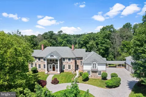 103 Burnt Mill Cir, Chadds Ford, PA 19317