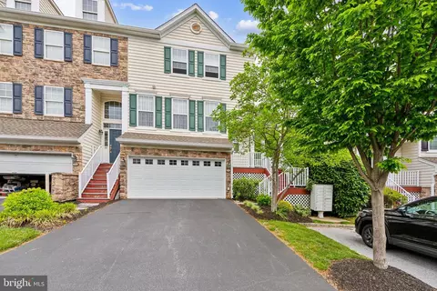 2711 Whittleby Ct, West Chester, PA 19382