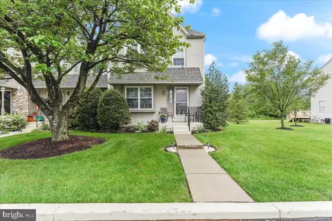107 Cambridge Cir #50, Kennett Square, PA 19348