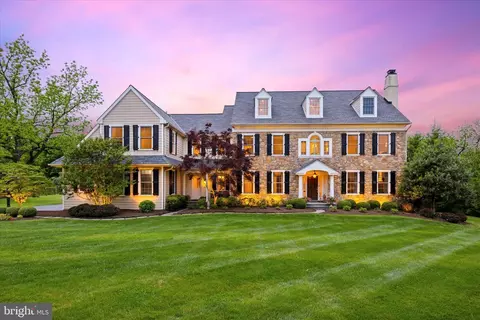 136 Waverly Cir, Phoenixville, PA 19460