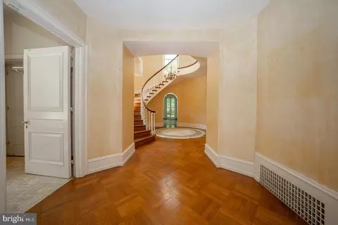 Entry Way - 602 Old Eagle School Rd, Wayne, PA 19087 photo 10 of 26