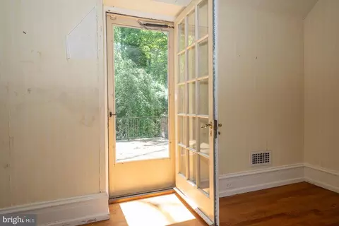 Entry Way - 602 Old Eagle School Rd, Wayne, PA 19087 photo 19 of 26