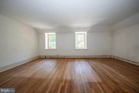Bedroom - 602 Old Eagle School Rd, Wayne, PA 19087 photo 7 of 9