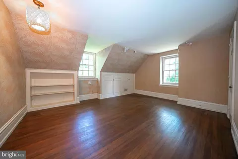Bedroom - 602 Old Eagle School Rd, Wayne, PA 19087 photo 6 of 9