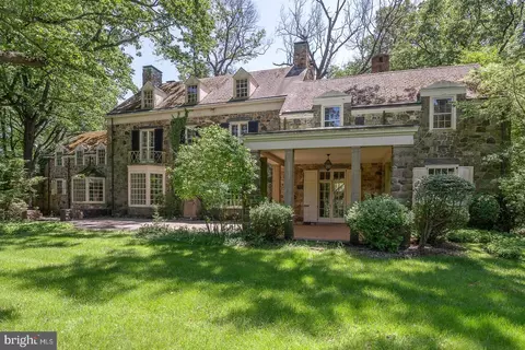 Exterior - 602 Old Eagle School Rd, Wayne, PA 19087 photo 7 of 18