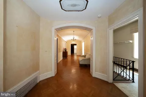 Entry Way - 602 Old Eagle School Rd, Wayne, PA 19087 photo 6 of 26