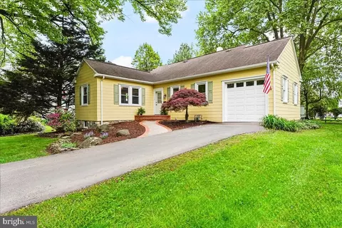 16 Morris Rd, West Chester, PA 19382