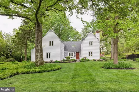 1214 Mayapple Ln, West Chester, PA 19380