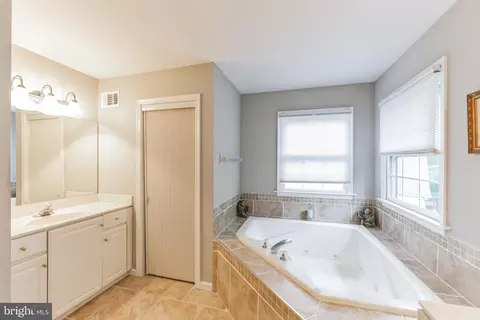 503 Anthonys Dr, Exton, PA 19341 photo 35