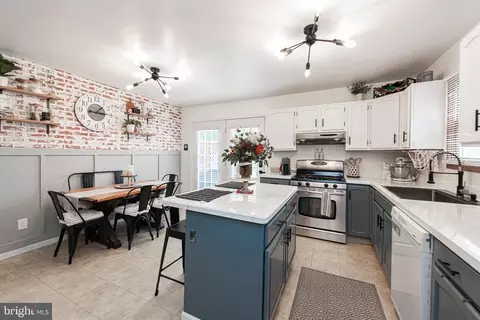 459 Freemont St, Phoenixville, PA 19460