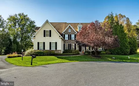 215 Blue Spruce Dr, Kennett Square, PA 19348