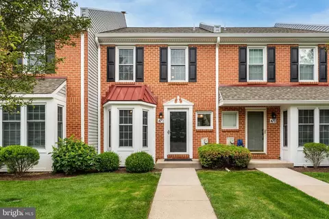 471 Cassatt Ct, West Chester, PA 19380