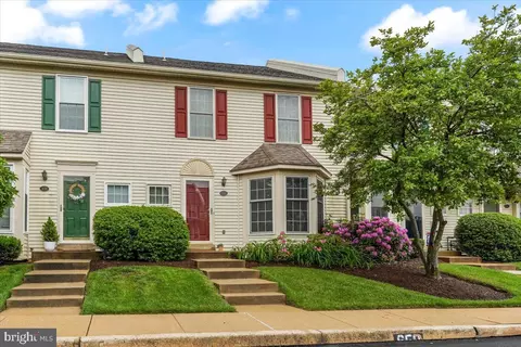 650 Metro Ct, West Chester, PA 19380