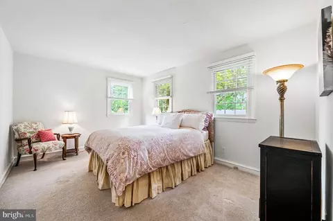 Bedroom - 456 Red Fox Rd, Wayne, PA 19087 photo 2 of 4