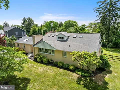 Exterior - 456 Red Fox Rd, Wayne, PA 19087 photo 6 of 6