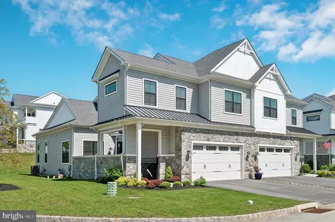 715 Appaloosa Rd, Downingtown, PA 19335