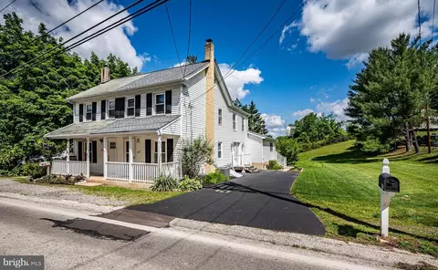 2157 Kimberton Rd, Phoenixville, PA 19460
