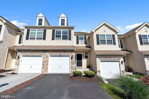 53 Lukens Mill Dr, Coatesville, PA 19320