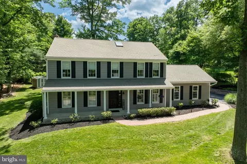 109 Hickory Dr, Downingtown, PA 19335