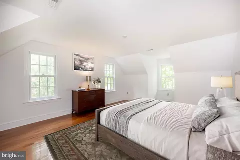 Bedroom - 26 Sapling Dr, Kennett Square, PA 19348 photo 2 of 5