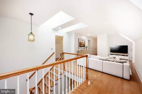 Entry Way - 26 Sapling Dr, Kennett Square, PA 19348 photo 2 of 2