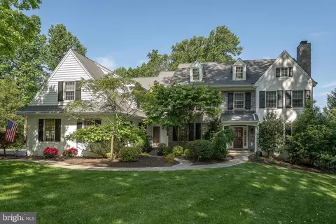 385 Bodine Rd, Berwyn, PA 19312