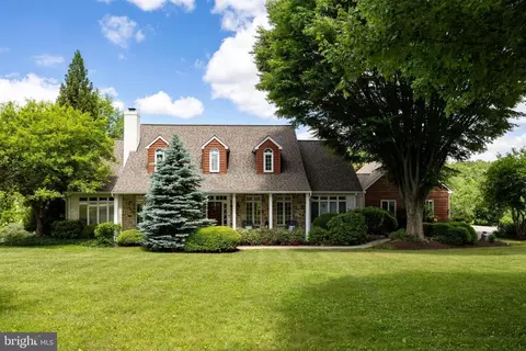 2441 Malehorn Rd, Chester Springs, PA 19425