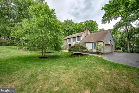 274 Watch Hill Rd, Exton, PA 19341