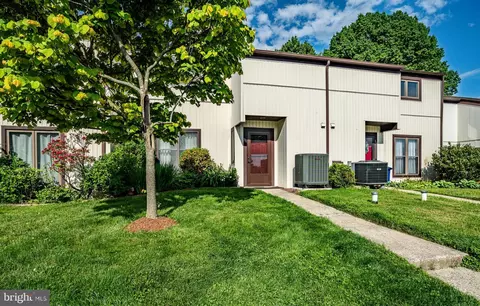 31 Hastings Ct, Downingtown, PA 19335