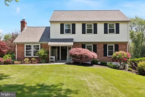 63 Holly Ln, Pottstown, PA 19465