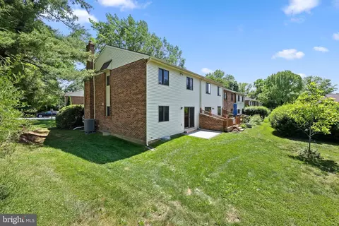 201 Chase Rd, Chesterbrook, PA 19087 photo 3