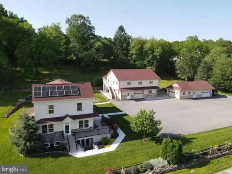 271 Harry Rd, Parkesburg, PA 19365