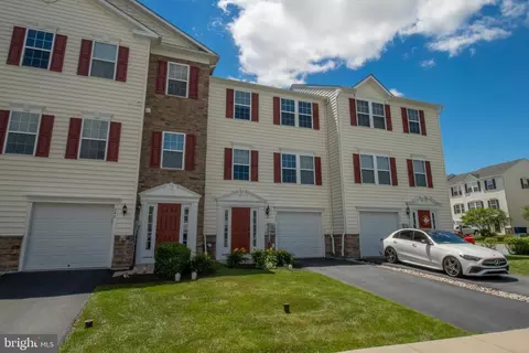 242 Bardel Dr, Coatesville, PA 19320