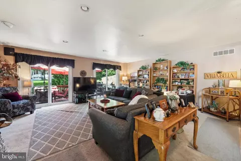 235 Fox Run, Exton, PA 19341 photo 4