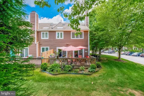 235 Fox Run, Exton, PA 19341 photo 2