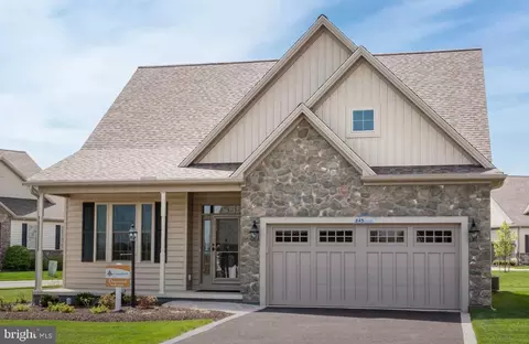 811 Summer Breeze Path, Cochranville, PA 19330